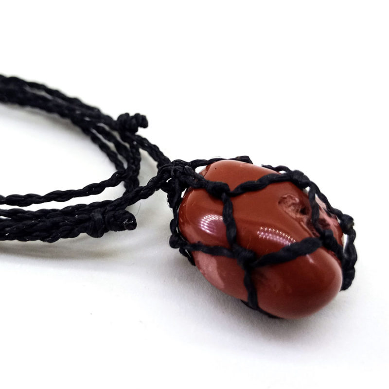 C062-Colar-Macramê-Preto-com-Pedra-Cornalina-