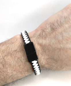 Pulseira de Couro Sintético Fecho Imã - Preto e Branco