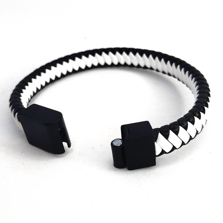 P259 Pulseira de Couro Sintético Fecho Imã - Preto e Branco (4) Pulseira de Couro Sintético Fecho Imã - Preto e Branco