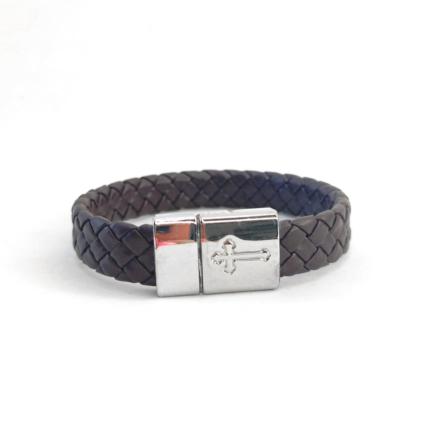 P260 Pulseira de Couro Sintético Fecho Imã Cruz - Marrom (1) Pulseira de Couro Sintético Fecho Imã Cruz - Marrom