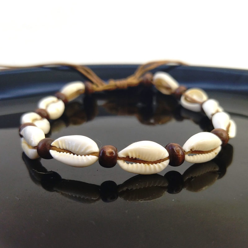 Tornozeleira de Búzios com bolinhas Marrom