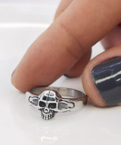 A005 Anel Caveira Aço Inox